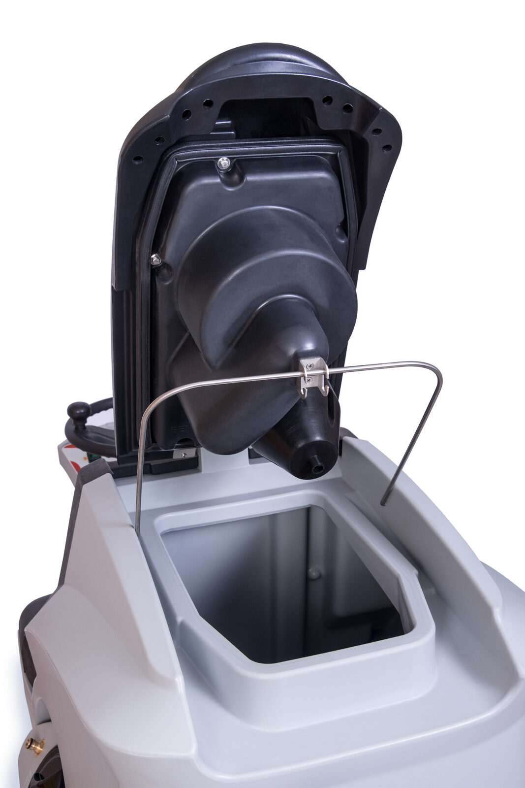 Bennett Hussar H860b — Аккумуляторная поломоечная машина с местом для оператора фото 34
